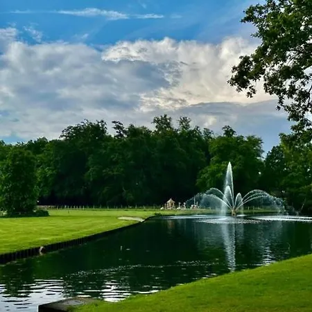 Op Loopafstand Paleis Het Loo Apeldoorn